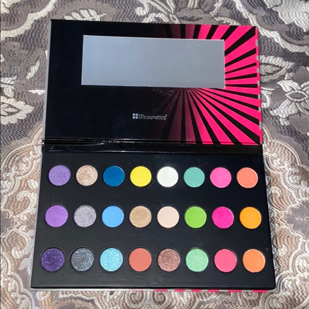 BH Cosmetics Pop Art Palette